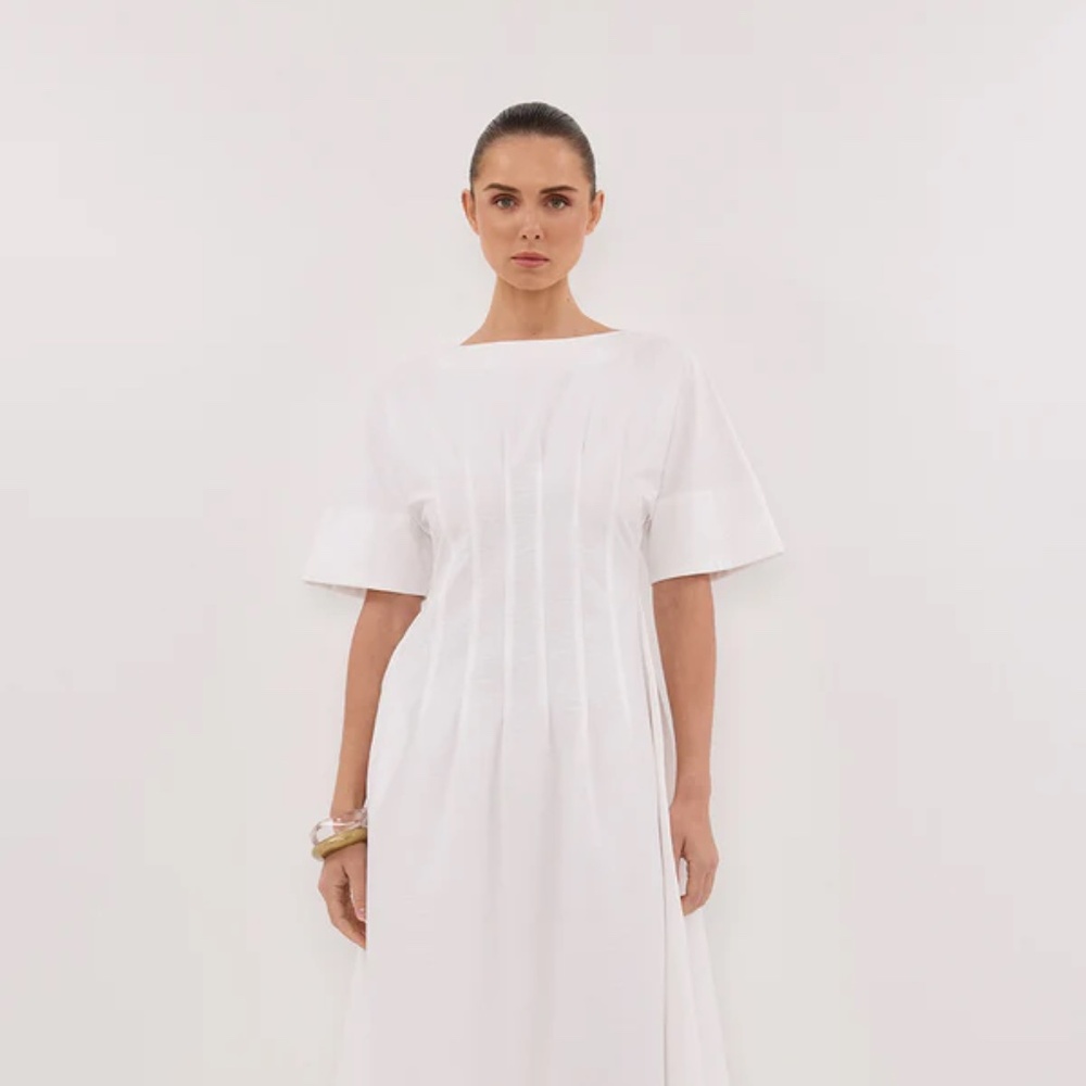 DAPHNE WHITE SLEEVED MIDI DRESS